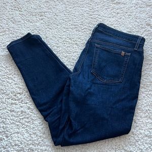 Gently worn designer denim, Joe’s. 28/6